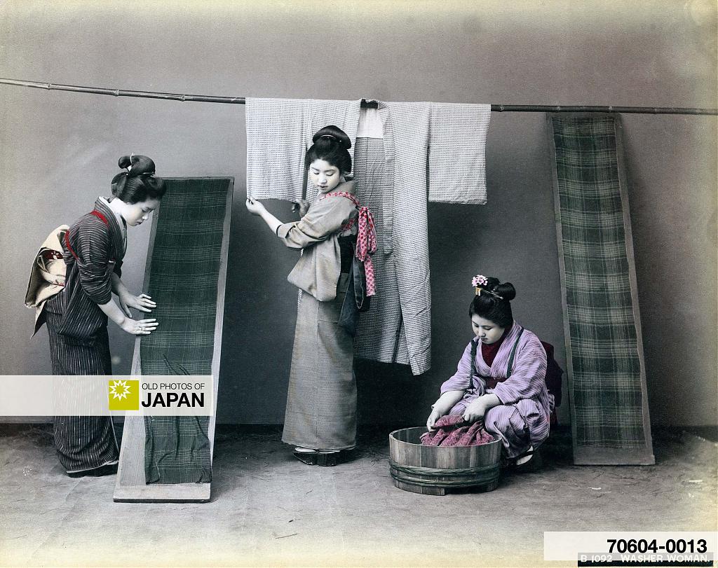 70604-0013 - Japanese Method of Washing Kimono, 1890s