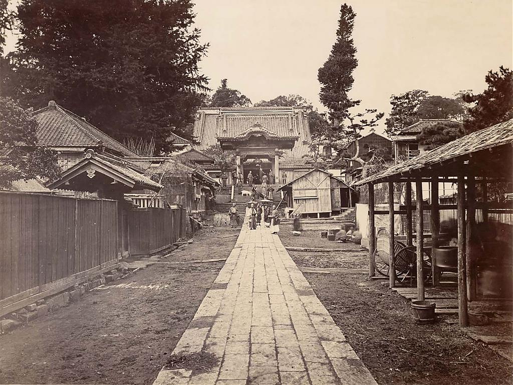 Entrance way to the American Legation at Zenpukuji, 1867