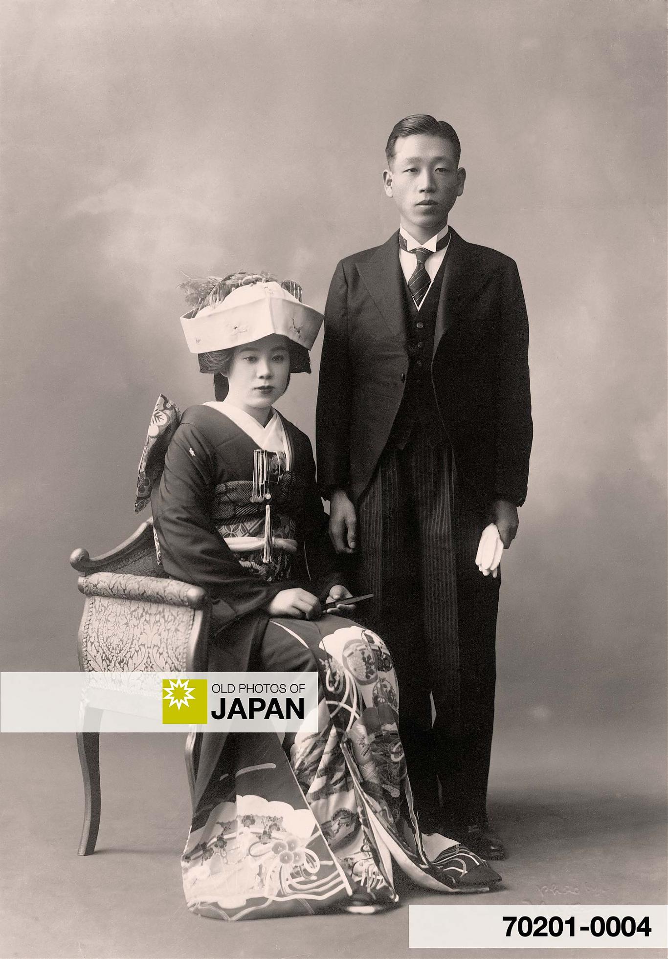 70201-0004 - Japanese Wedding Photo