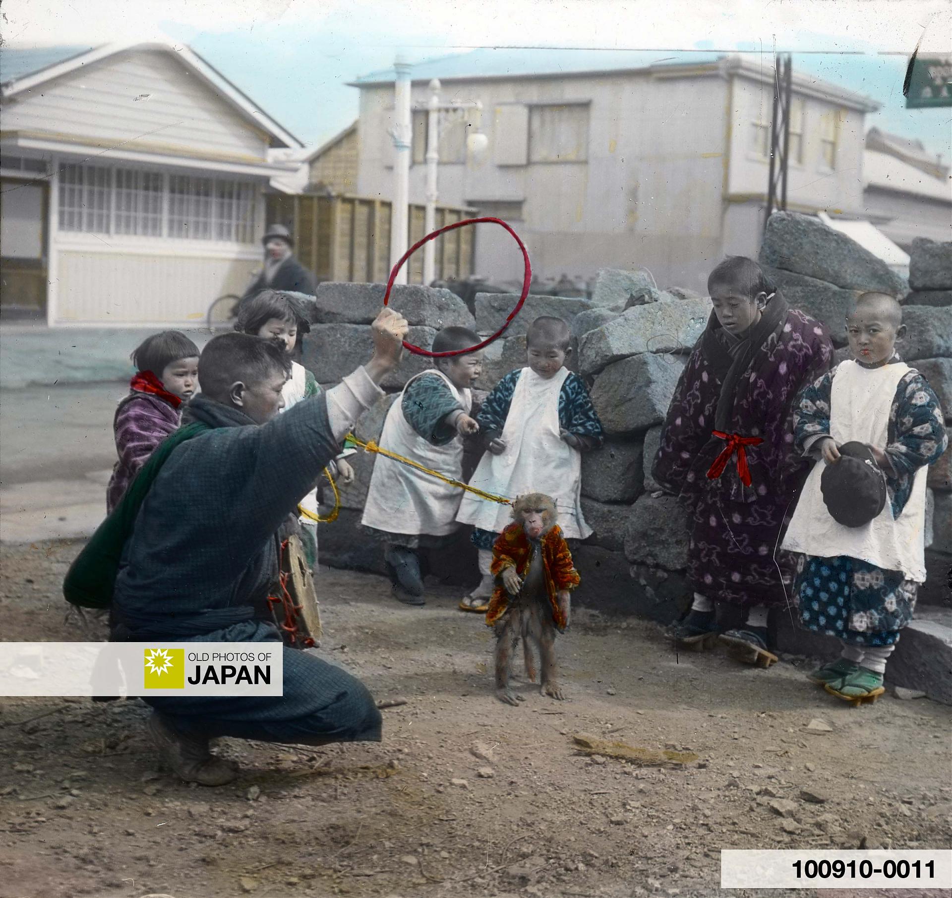 100910-0011 - Monkey Trainer, Nobukuni Enami, 1910s