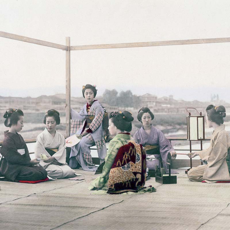 70820-0003 - Geisha Relaxing at a Restaurant in Kyoto, 1890s