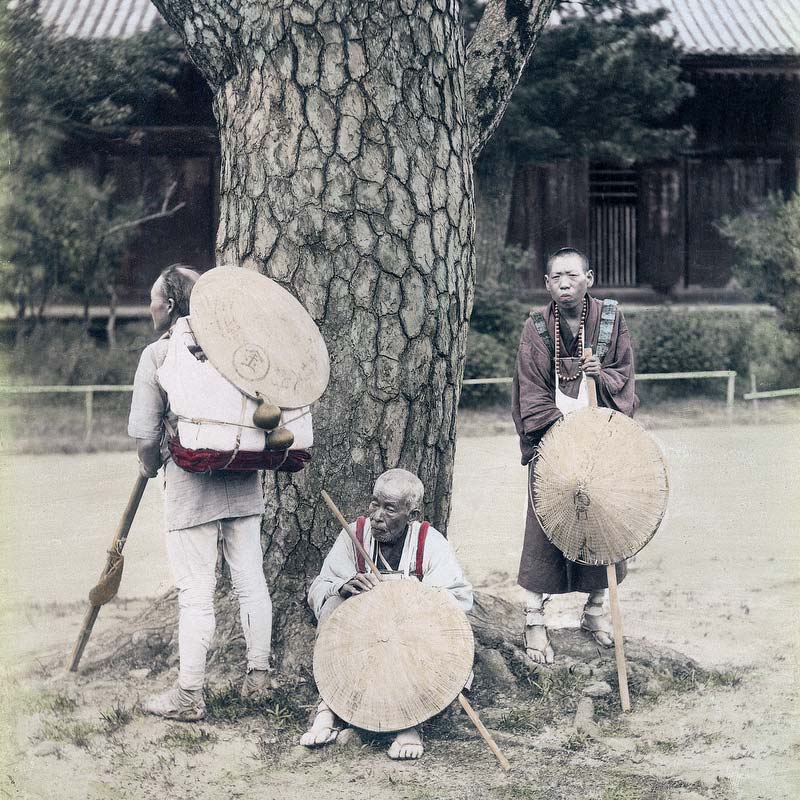 70208-0013 - Japanese Pilgrims, 1880s