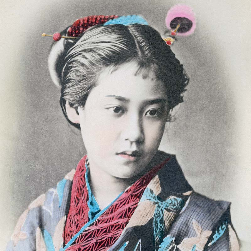 70208-0015 - Japanese Women in Kimono